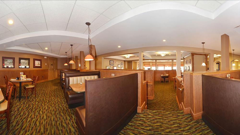 Comfort Inn & Suites Plattsburgh - Morrisonville Exteriör bild